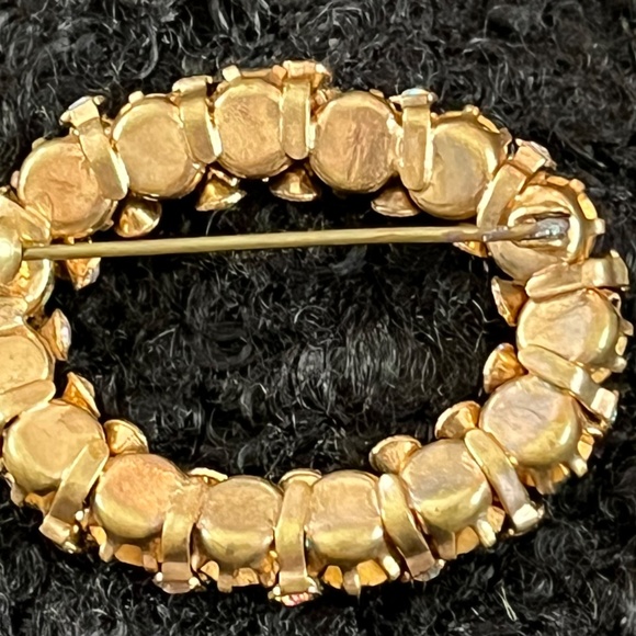 Vintage Costume Jewelry Brooch - Picture 2 of 2
